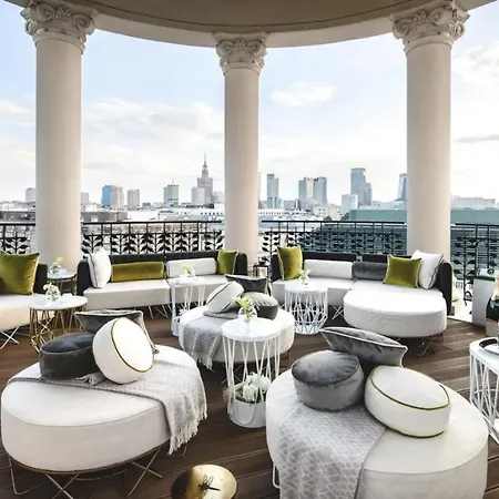 Super Grey Centrum 2x Metro Fast Wifi 300 Mbs Netflix Appletv Smarttv Spotify Panorama Miasta * Warschau