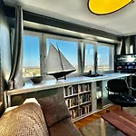 Super Grey Centrum 2x Metro Fast Wifi 300 Mbs Netflix Appletv Smarttv Spotify Panorama Miasta