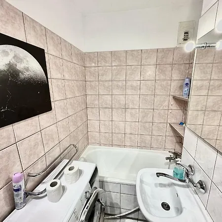 Super Grey Centrum 2x Metro Fast Wifi 300 Mbs Netflix Appletv Smarttv Spotify Panorama Miasta