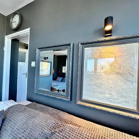 Super Grey Centrum 2x Metro Fast Wifi 300 Mbs Netflix Appletv Smarttv Spotify Panorama Miasta * ורשה