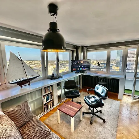 Super Grey Centrum 2x Metro Fast Wifi 300 Mbs Netflix Appletv Smarttv Spotify Panorama Miasta Warszawa